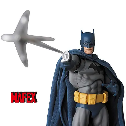 Batman-Mafex-Grappling hook