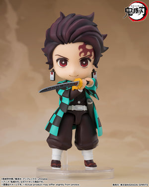 Kamado Tanjiro (Rengoku Kyojuro's Tsuba Ver.) — Figuarts mini | Demon Slayer: Kimetsu no Yaiba | Bandai