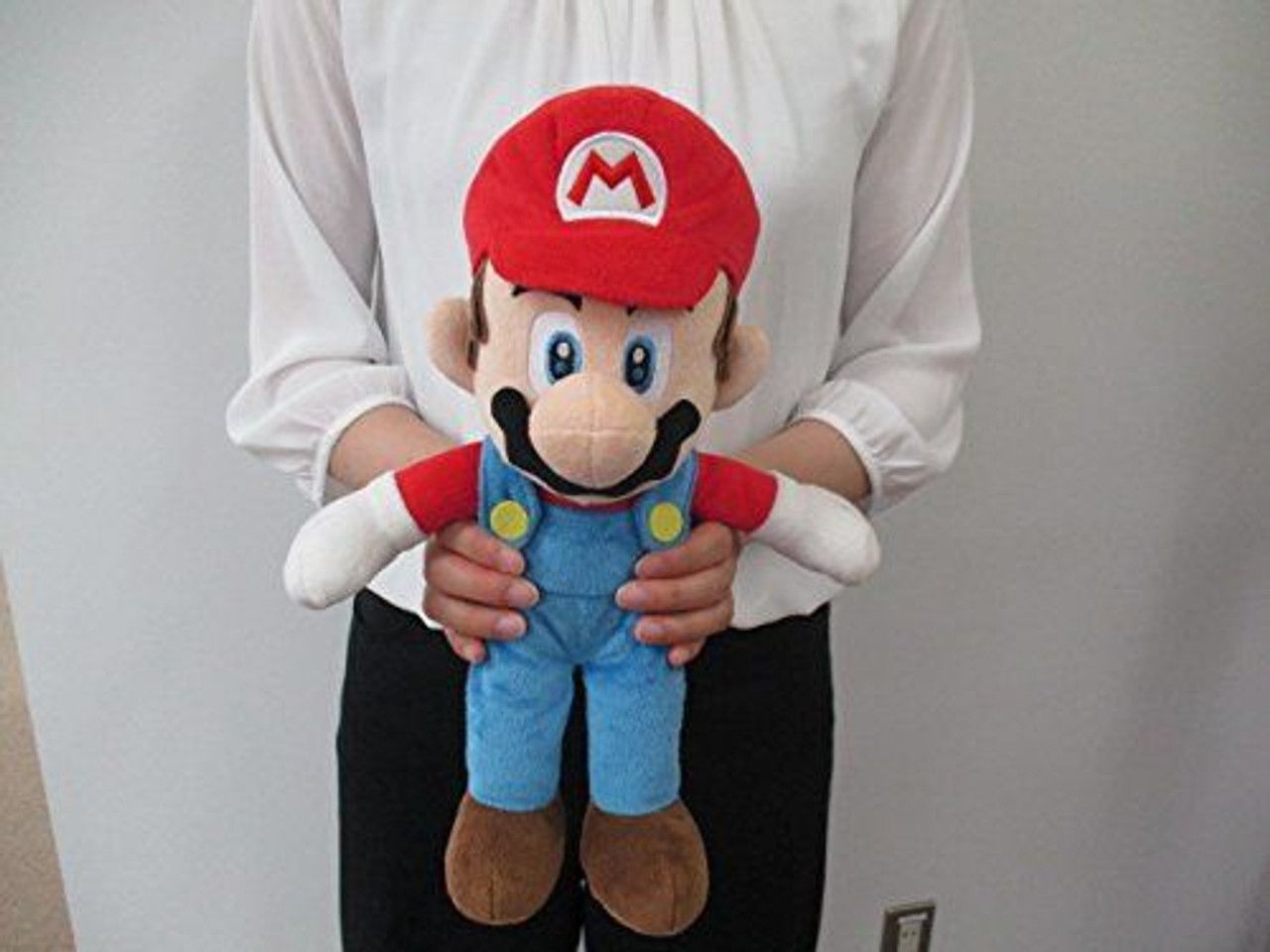 Mario Plush (Medium)