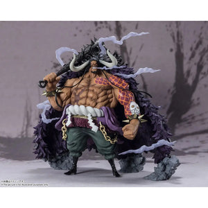 Kaido King of beasts figure with detailed costume and accessories One piece