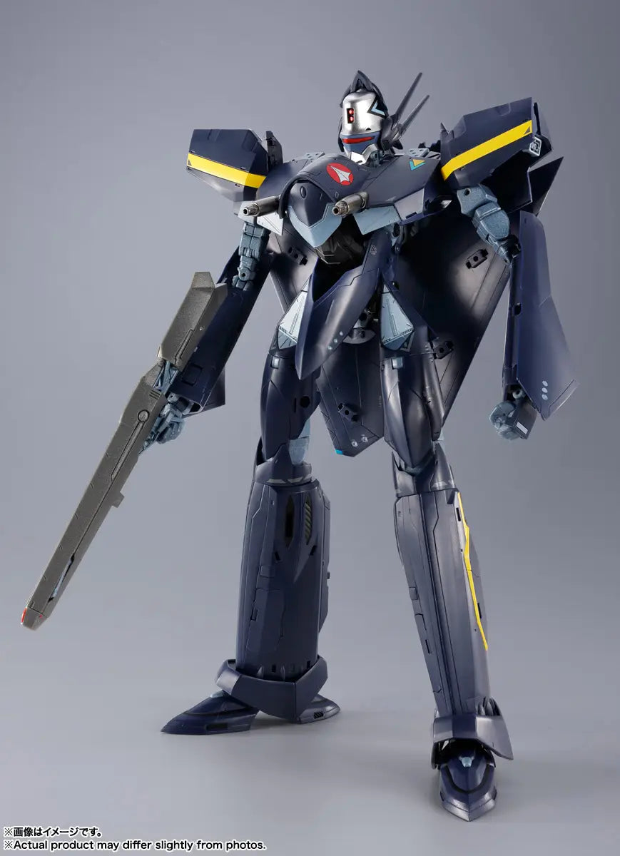 DX Chogokin Macross 7 VF-17S Nightmare Stealth Valkyrie (Gamlin Kizaki's)