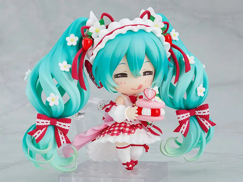 Character Vocal Series 01: Hatsune Miku Nendoroid: 15th Anniversary Version