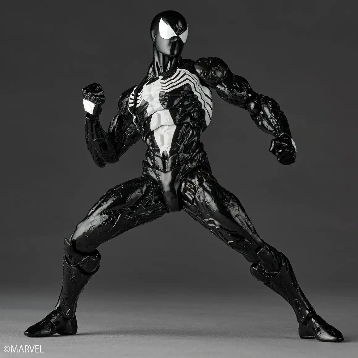Revoltech Amazing Yamaguchi Symbiote Spider-Man