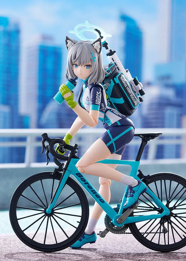 figma Shiroko Sunaookami (Riding) DX Edition (Blue Archive)