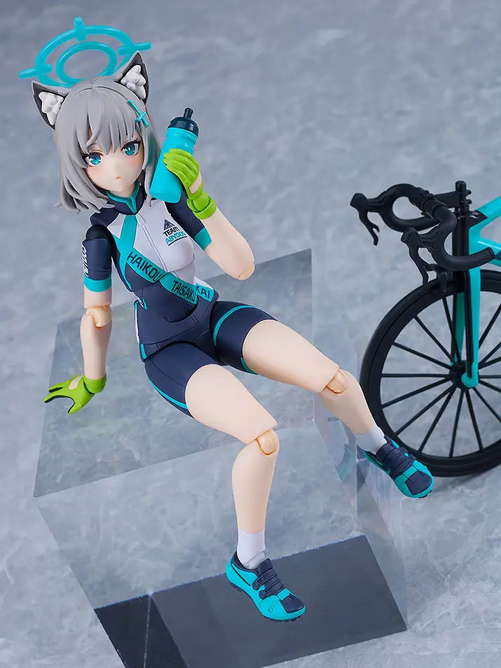 figma Shiroko Sunaookami (Riding) DX Edition (Blue Archive)