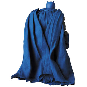 MAFEX Batman: The Dark Knight Returns Batman (TDKR: The Dark Knight Triumphant)