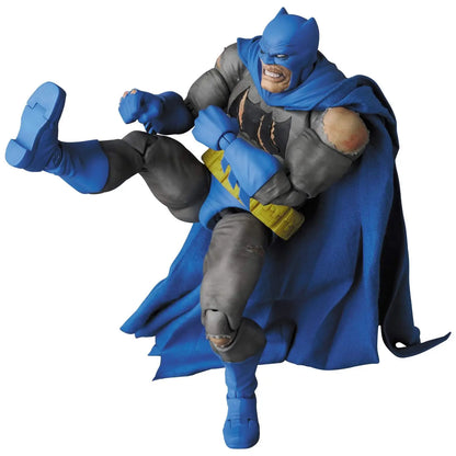 MAFEX Batman: The Dark Knight Returns Batman (TDKR: The Dark Knight Triumphant)