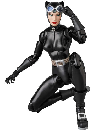 MAFEX Batman Hush Catwoman Hush