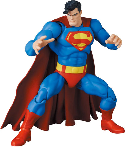 MAFEX Superman - Batman: The Dark Knight Returns