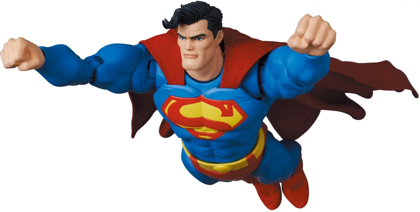 MAFEX Superman - Batman: The Dark Knight Returns