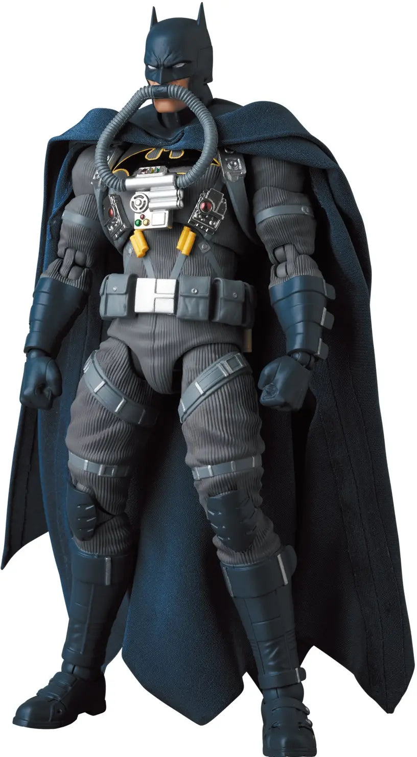 MAFEX Batman: Hush Stealth Jumper Batman (Batman: Hush Ver.)